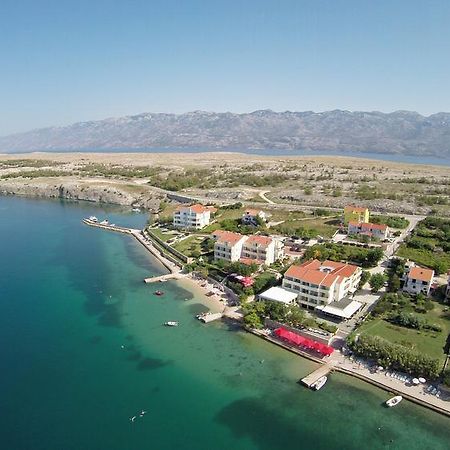 Hotel Vila 4M Ražanac 外观 照片