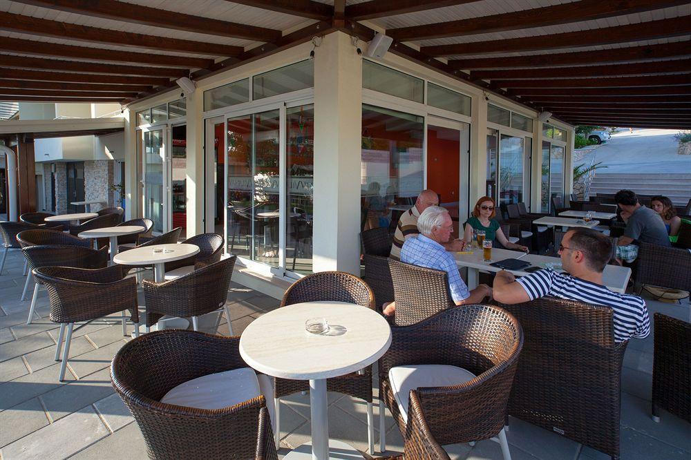 Hotel Vila 4M Ražanac 外观 照片