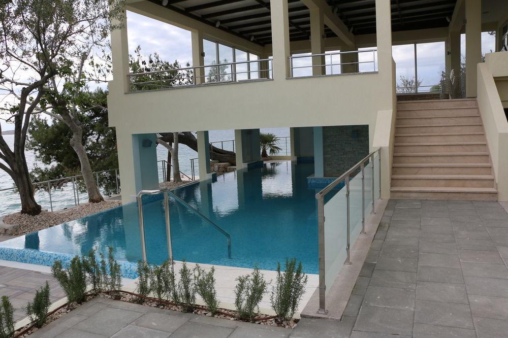 Hotel Vila 4M Ražanac 外观 照片