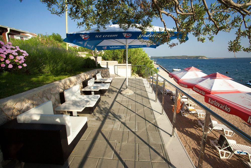 Hotel Vila 4M Ražanac 外观 照片