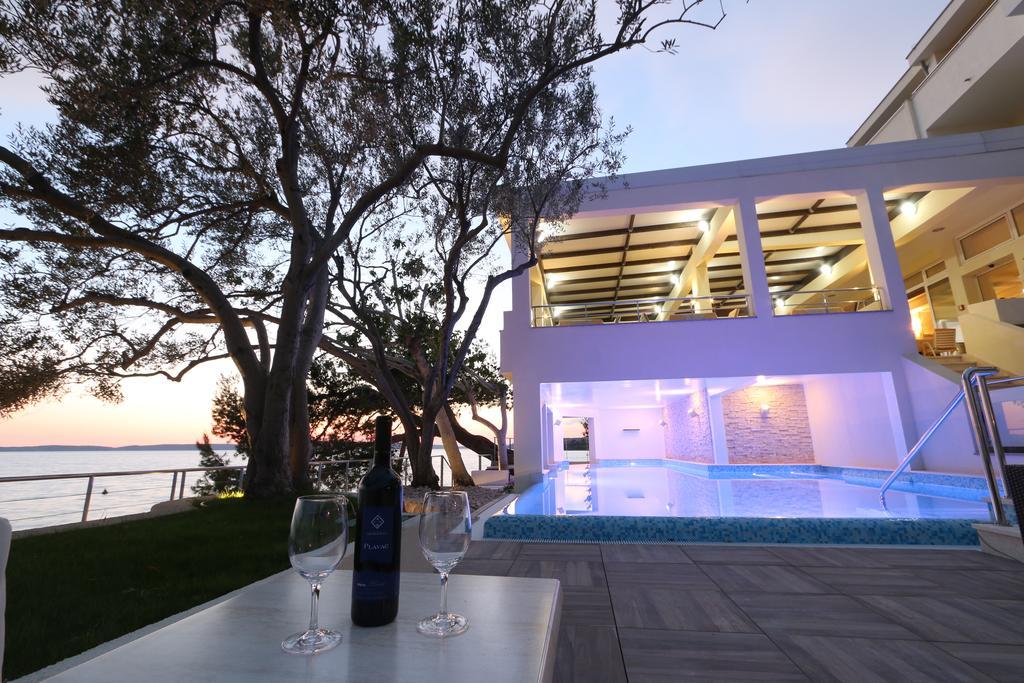 Hotel Vila 4M Ražanac 外观 照片