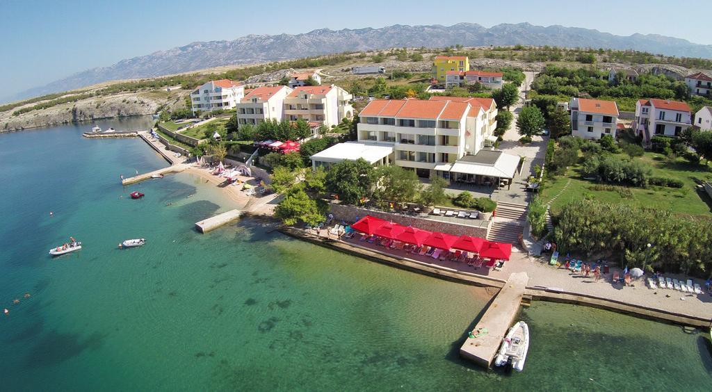 Hotel Vila 4M Ražanac 外观 照片