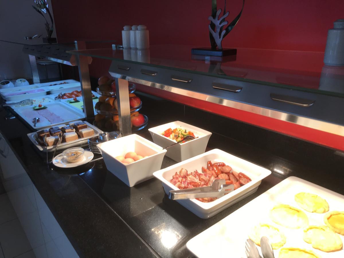 Hotel Vila 4M Ražanac 外观 照片