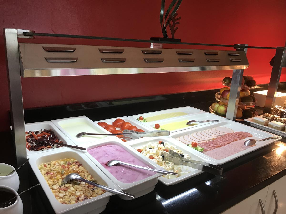 Hotel Vila 4M Ražanac 外观 照片