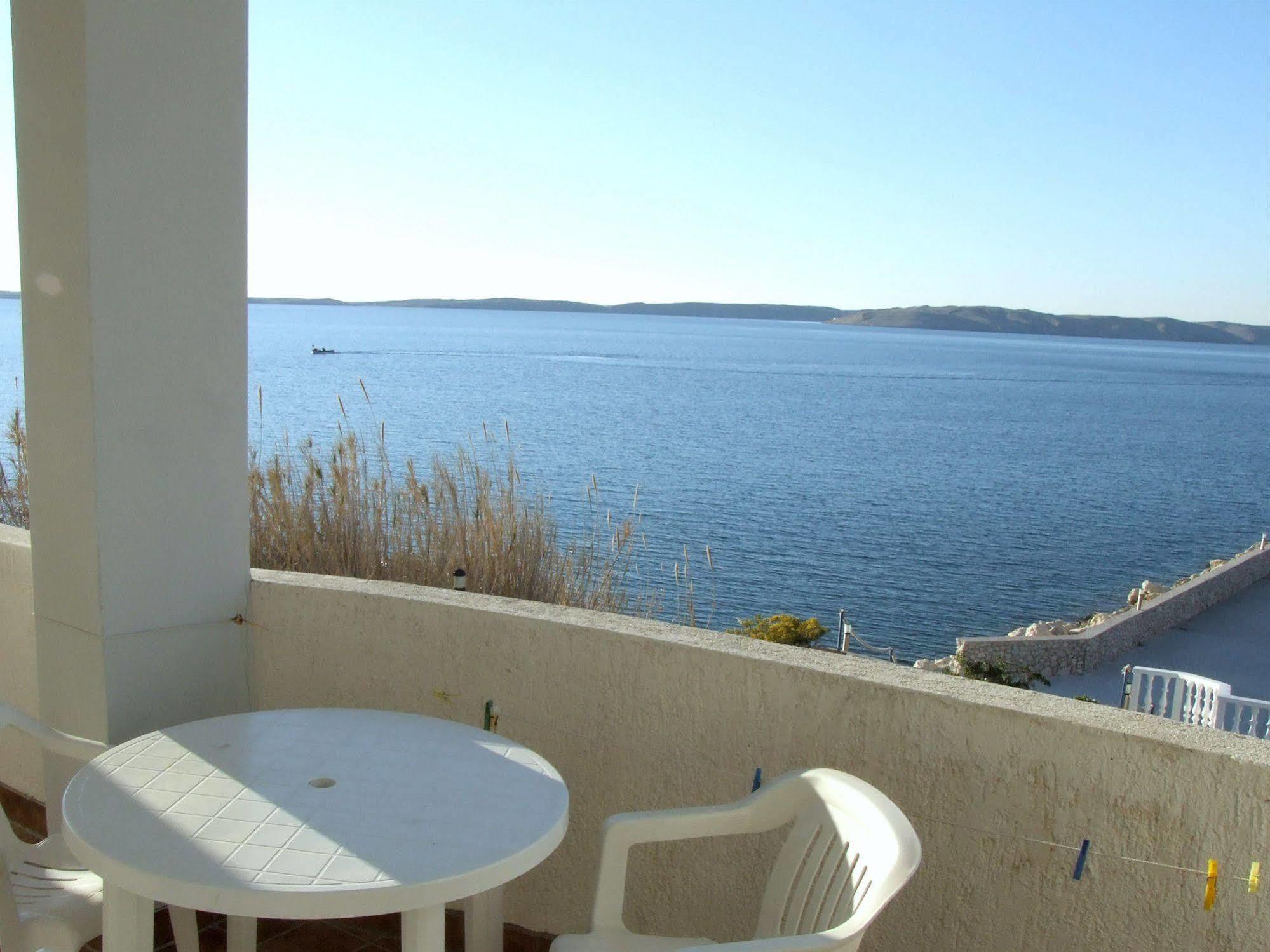 Hotel Vila 4M Ražanac 外观 照片