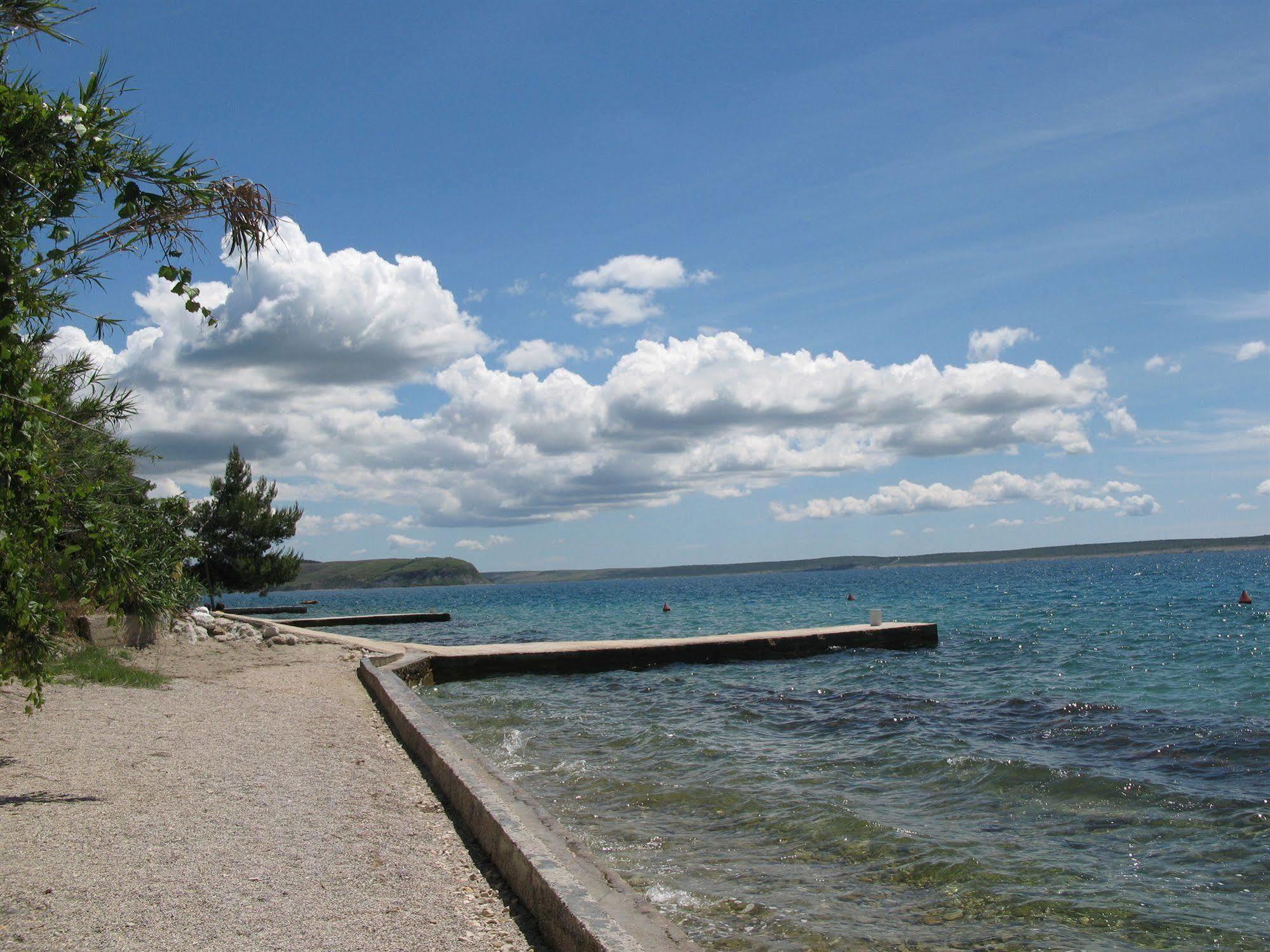 Hotel Vila 4M Ražanac 外观 照片